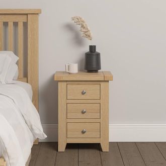 Seconique Windsor 3 Drawer Bedside (Fully Assembled) in Light Oak