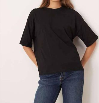 Never Fully Dressed Contrast Bow Back T-Shirt In Black