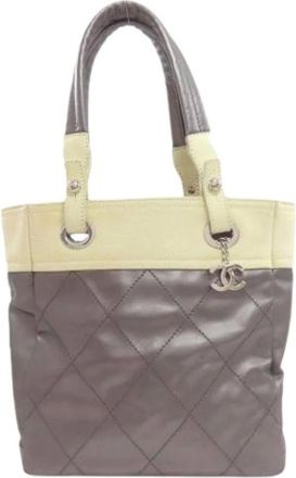 Chanel Pre-owned Handbags, female, Gray, Size: ONE SIZE Pre-owned Vintage Handbag