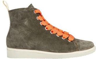 Panchic Sneakers