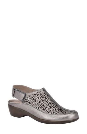 Easy Spirit Dawn Slingback Clog in Warm Pewter Leather at Nordstrom, Size 10.5