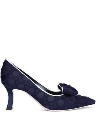 Manolo Blahnik Epirotes bow-applique pumps - women - Silk/Calf Leather/Calf Leather - 40 - Blue