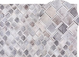 Beliani Beliani - Alfombra Gris De Piel De Vacuno 140 X 200 Cm Patchwork Geom&eacute;trica Rectangular Moderna Agacli