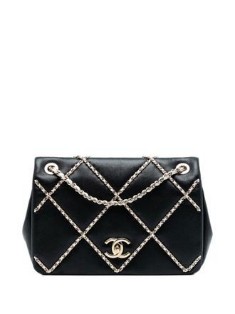 Chanel 2021 Small Lambskin Entwined Chain Flap crossbody bag - Black