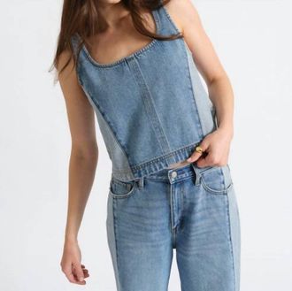 Daze Solana Sleeveless Top In Coasting