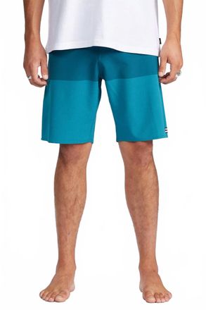 Billabong Tribong Airlite Boardies In Marine