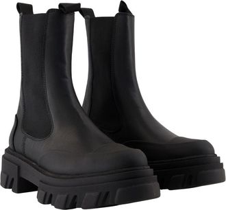 Ganni Womens Chunky-Sole Leather Chelsea Boot Black Plastic