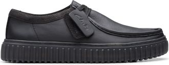 Clarks Torhill Lo in Black Leather