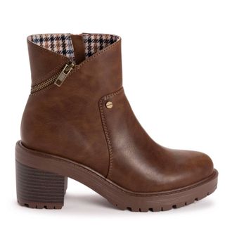 Muk Luks Womens Lucy Lucia Boot In Brown