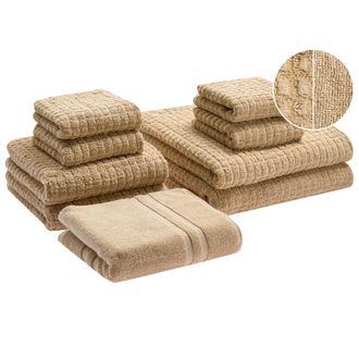 Beliani Beliani - Conjunto De 9 Toallas De Ba&ntilde;o De Algod&oacute;n Suave De Torsi&oacute;n Baja Con Alfombrilla De Ba&ntilde;o Beige Arena Atai