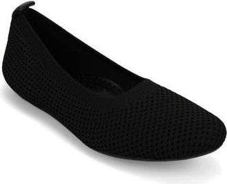 Vaneli Suvi Flat in Black at Nordstrom, Size 6.5
