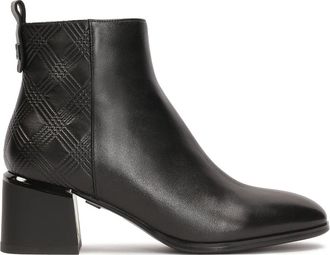Kazar Booties versierd met reli&euml;fpatroon - Dames - Laarzen met Hak - Zwart - 35 EU - Leer - Schoenen