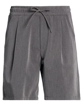 WOC Shorts & Bermuda Shorts