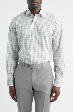Nordstrom Traditional Fit Check Non-Iron Cotton Dress Shirt in Green Odrana Gingham at Nordstrom, Size 14.5 - 32