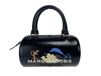 Marc Jacobs Marc Jacobs The Duffle Womens X Looney Tunes Road Runner Crossbody Womens Bag