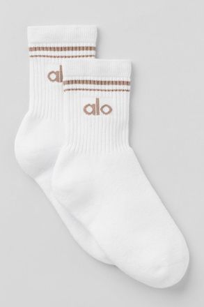 Alo | Half-Crew Throwback Socks in White/Chai Latte, Size: Large