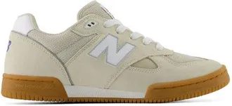 New Balance Hombre NB Numeric Tom Knox 600 en Beige/Blanco, Gamuza/Malla, Talla 42.5