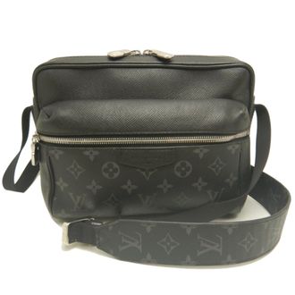 Louis Vuitton Noir Taigarama Shoulder Bag (Pre-Owned)
