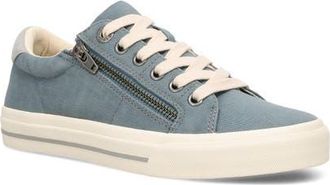 Taos Z-Soul Platform Sneaker in Mineral Blue/Grey Distressed at Nordstrom, Size 10.5