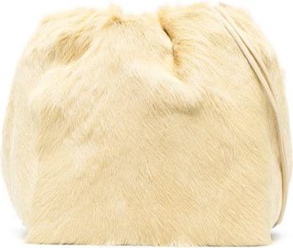 Jil Sander fur drawstring-fastening shoulder bag - women - Lamb Fur - OS - Neutrals