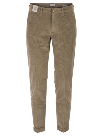 Re-hash Mucha Chino aus Stretch-Baumwolle und Lyocell