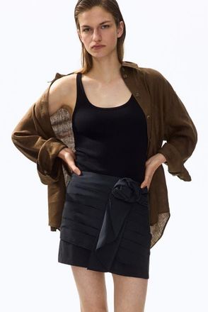 H&M Appliqu&eacute;d Mini Skirt in Black at Nordstrom, Size 10