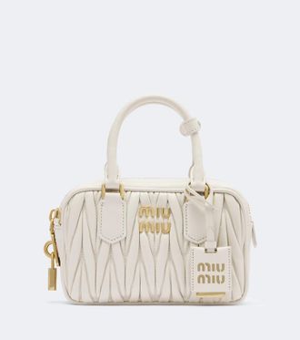 Miu Miu Bolso Arcadie Small de piel matelass&eacute;
