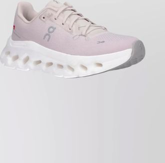 On casual low sneakers mesh upper rubber outsole