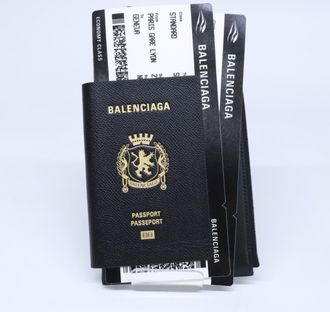 Balenciaga Black Leather Shoulder Bag (Pre-Owned)