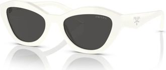 Prada PR A02S Zonnebril - Dames - Zonnebrillen - Wit - 52 MM - Nylon - Accessoires