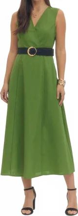 Entro Chic Needs Midi Dress In Green