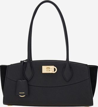 Ferragamo zachte tas Oost-West studententas