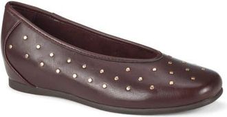BareTraps Ryalie Studded Flat in Bloodstone at Nordstrom, Size 9.5