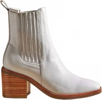 Silent D Womens Naydo Heeled Ankle Boot In White