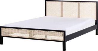 Beliani Beliani - Letto matrimoniale moderno 180 x 200 cm a doghe con testiera a treccia viennese in legno di pino nero Salernas