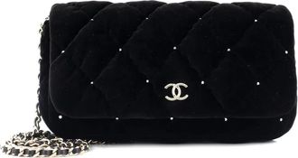 Chanel CC Chain Quilted Velvet with Crystals clutch bag - Zwart
