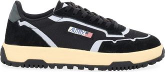 Autry Black Logo SNEAKER
