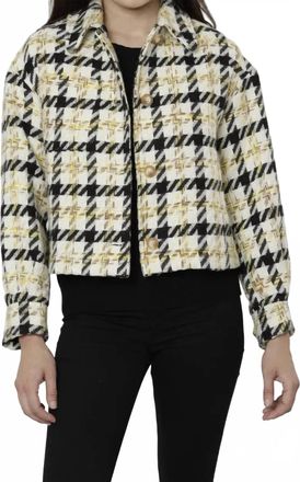 Dolce Cabo Blair Button Front Jacket In Black