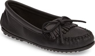 Minnetonka Kilty Driving Shoe in Black at Nordstrom, Size 5.5