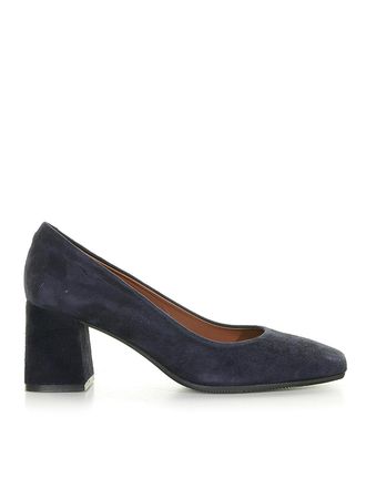 Evaluna Round toe Pumps in suede