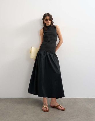 Topshop Vestito lungo aperto sul retro in popeline misto nero con vita scesa