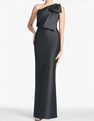 Sachin & Babi Bonnie One-Shoulder Maxi Gown In Black