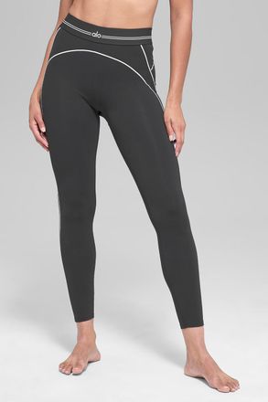 Alo | Airbrush High-Waist 7/8 Heart Throb Legging in Anthracite/White Grey, Size: Medium