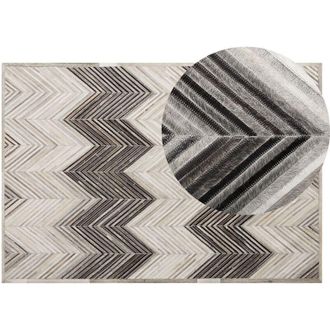 Beliani Beliani - Alfombra Gris 140 X 200 Cm De Piel De Vacuno Patchwork Aytepe