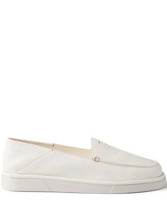 PRADA パテント　スリッポン ローファー　クリーム色 Ecru Suede Slippers | PRADA