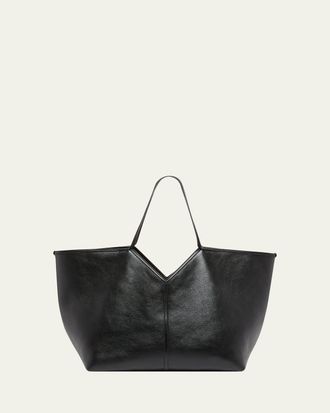 Saint Laurent Y Slim Tote Bag in Leather