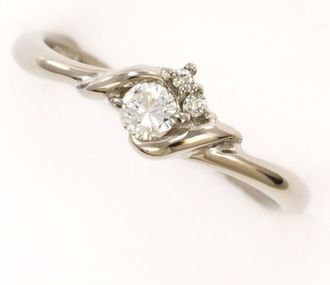 C&A White Gold White Gold (18K) Band Ring (Pre-Owned)