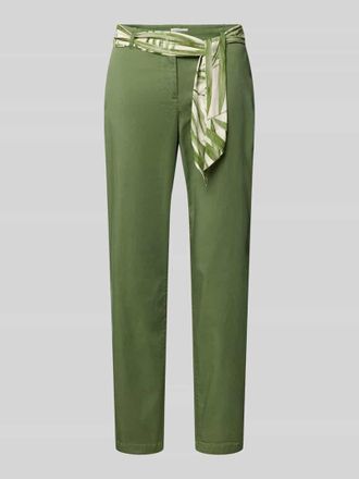 Christian Berg Slim Fit Chino mit Bindeg&uuml;rtel in Schilf, Gr&ouml;&szlig;e 42