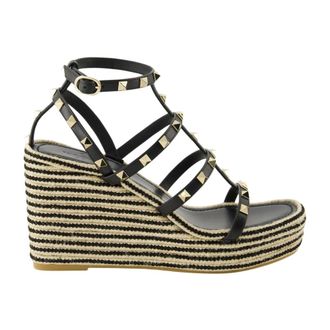 Valentino Garavani Wedges, female, Black, Size: 10 US Rockstud Wedge Sandal
