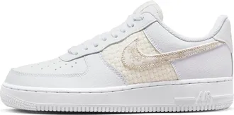 Nike (WMNS) Nike Air Force 1 07 SE Flower Swoosh DO9458-100